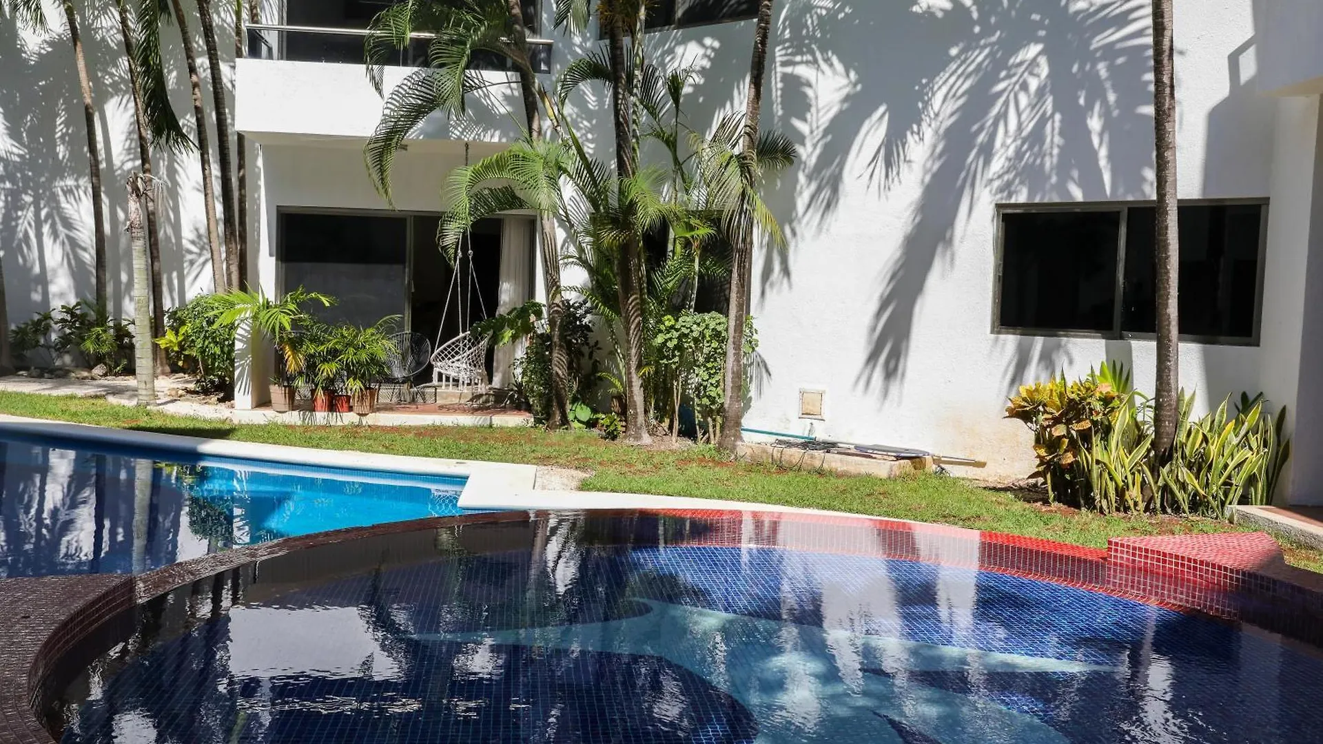 Full Equipped 2 Bdrm Condo In Gated Community & Pool View Playa del Carmen 0*,  Mexico